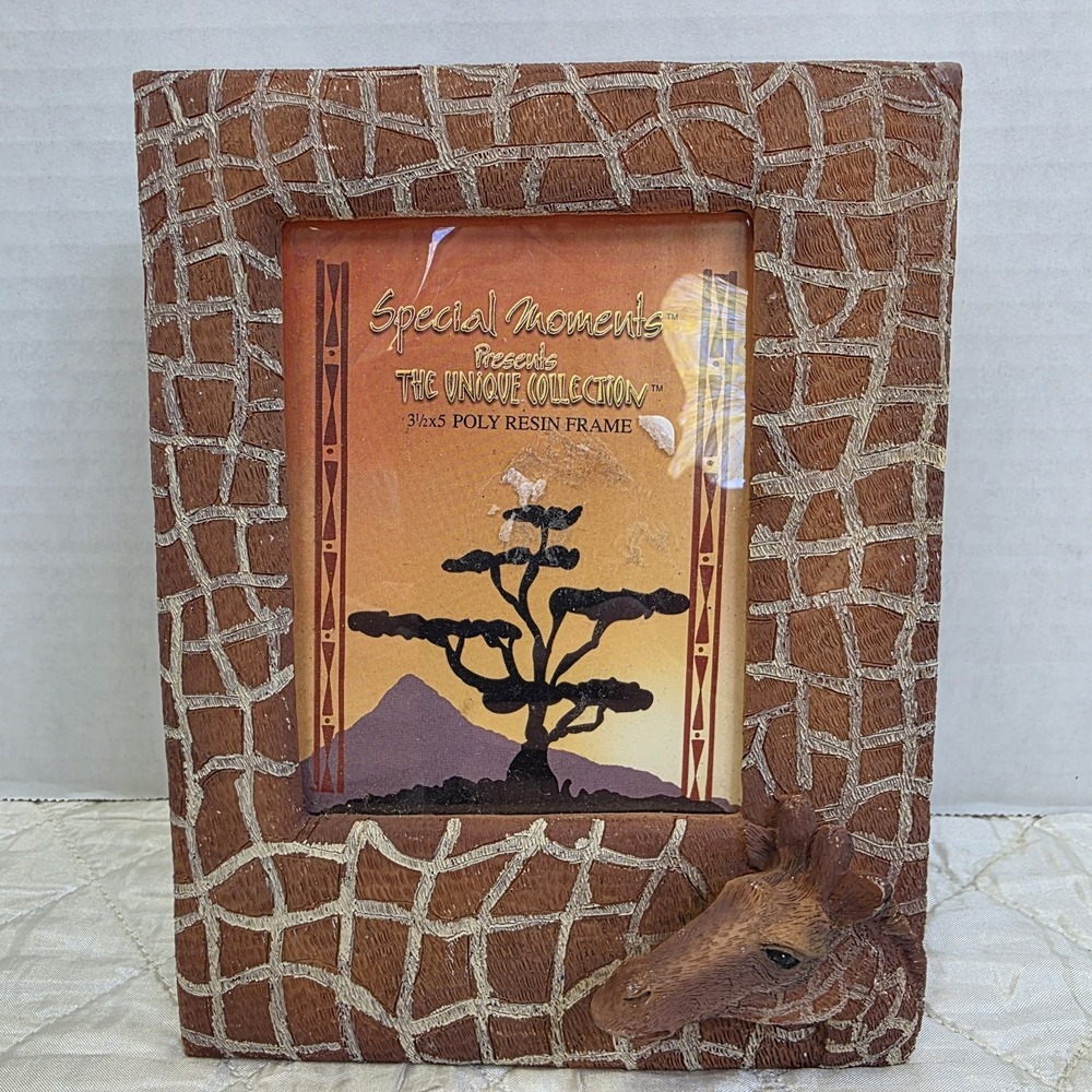 SPECIAL MOMENTS The Unique Collection GIRAFFE Safari 3.5x5 Resin Picture Frame